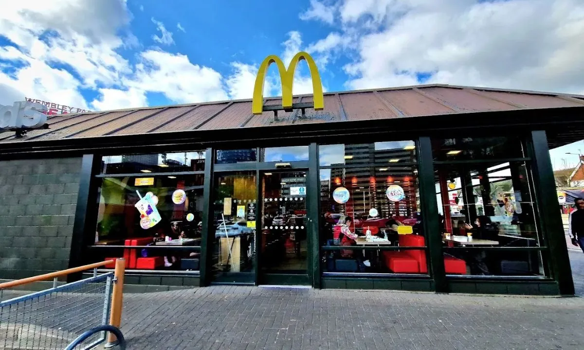 McDonald's Stadium Retail Park, 126 Wembley Park Dr_image_mcdomenuuk.info